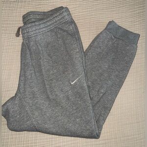 Nike Women’s Charcoal Gray Sweatpants